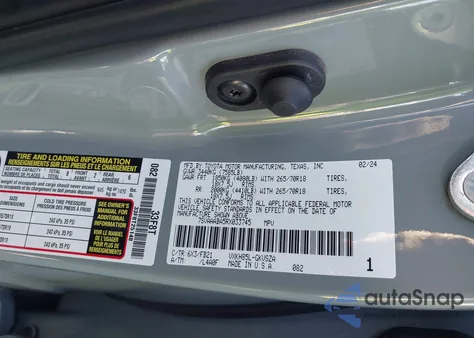 2024 Toyota Sequoia Sr5 из США, поврежденный, VIN 7SVAAABA5RX033745